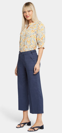 Wide Leg Cargo Capri Pants In Stretch Linen | Oxford Navy | Pants | NYDJ