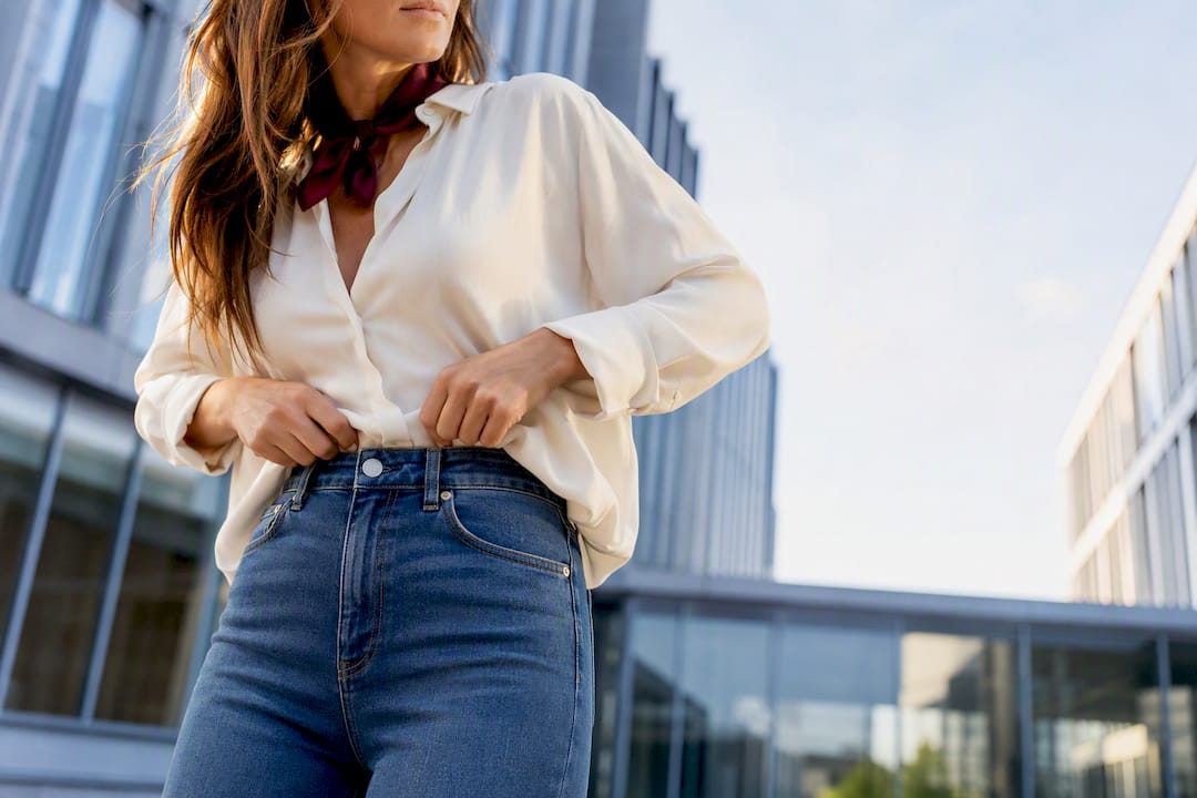 High waist jeans voor vrouwen: NYDJ pasvormhulp en stylingtips - NYDJ