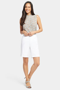 5 Pocket Bermuda Short White Stretch Linen | Optic White | Shorts | NYDJ