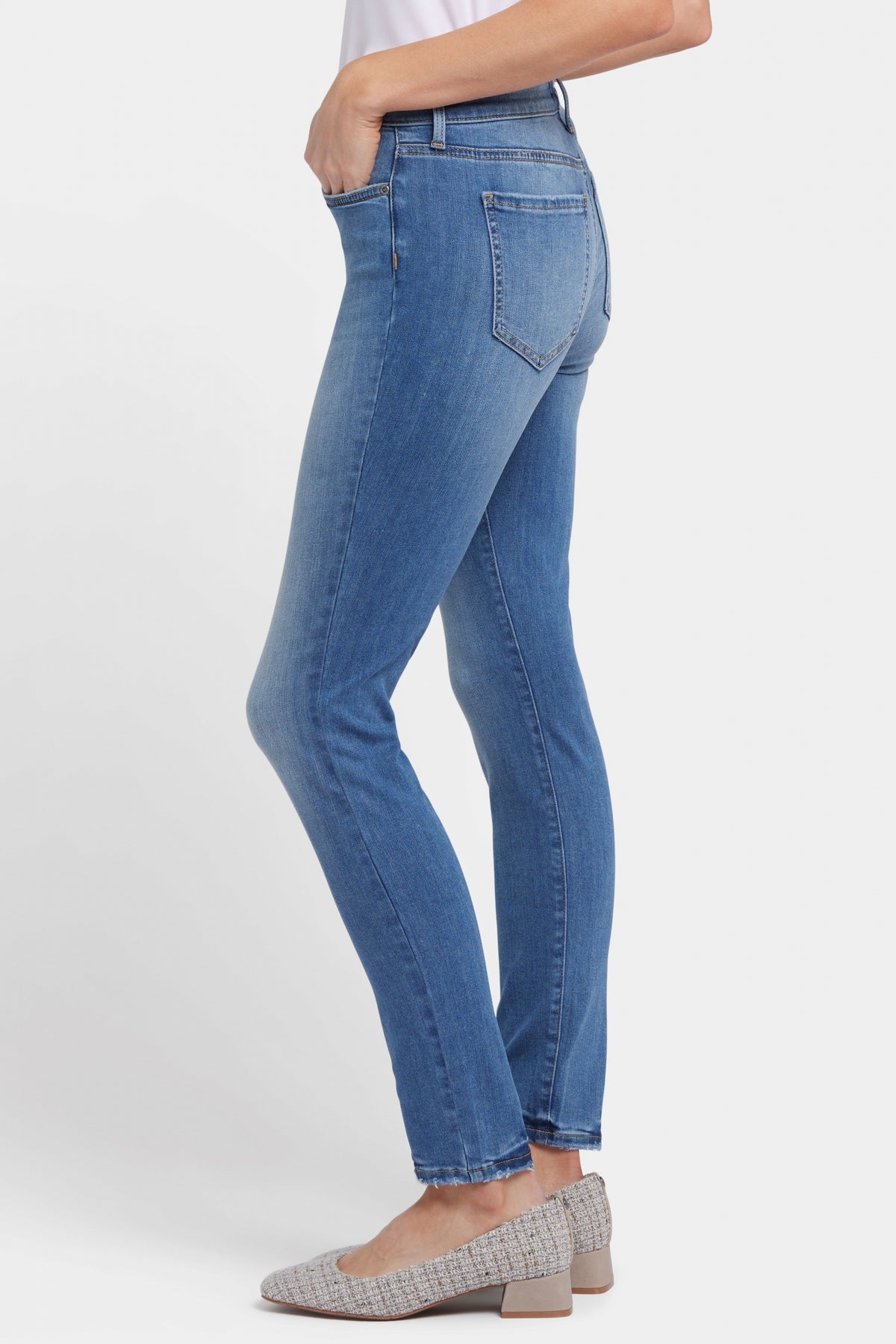 Ami Skinny Jeans In Sure Stretch® Denim | Bilbao Crest | Denim | NYDJ