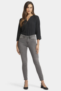 Ami Skinny Jeans Grey Sure Stretch® Denim | Highlands | Denim | NYDJ