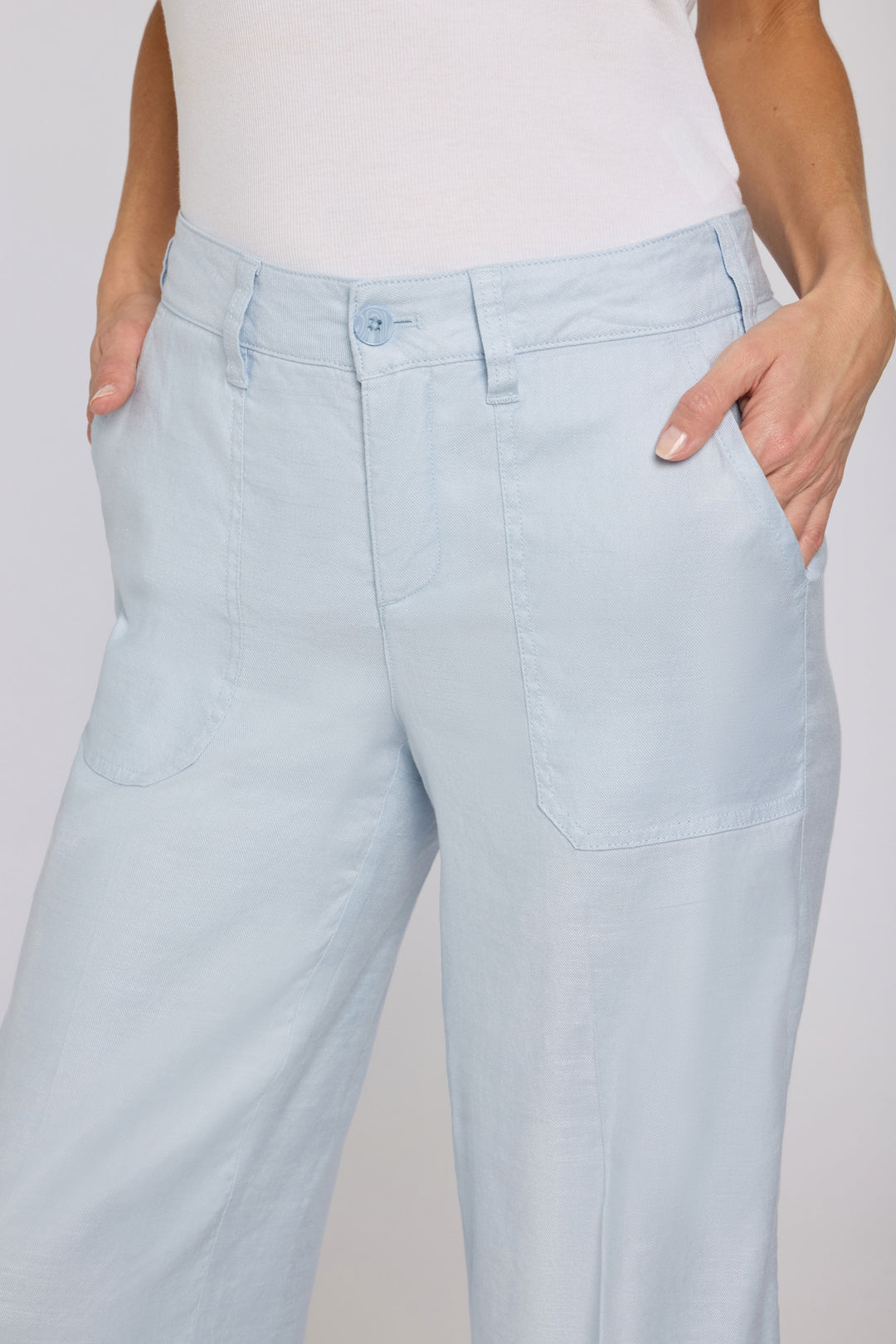 Wide Leg Cargo Capri Pants in Stretch Linnen | Blue Clover