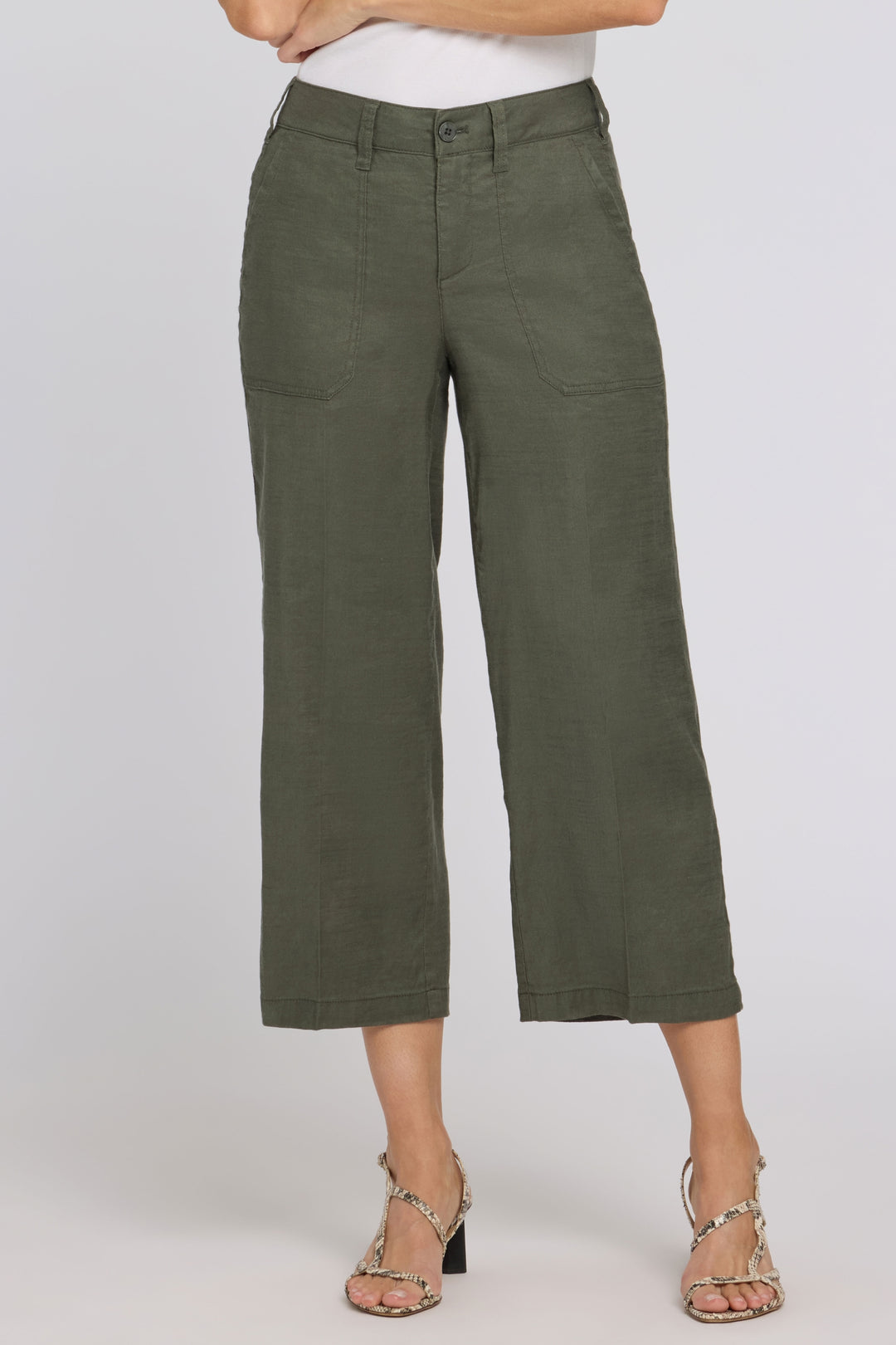 Wide Leg Cargo Capri Pants in Stretch Linnen | Desert Green
