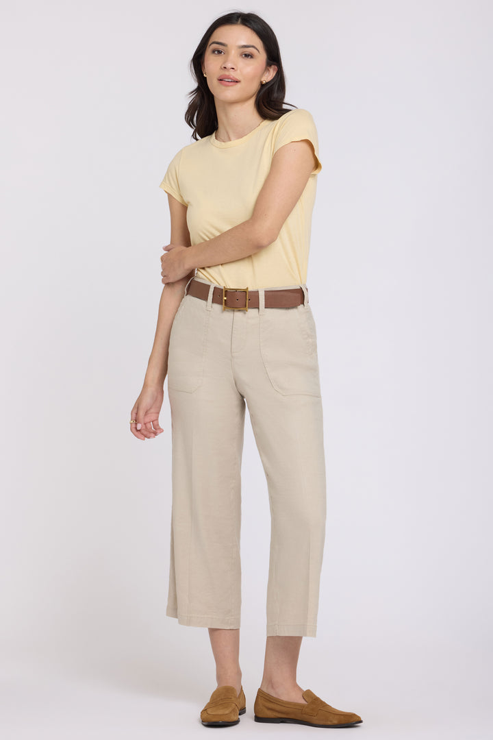 Wide Leg Cargo Capri Pants in Stretch Linnen | Feather