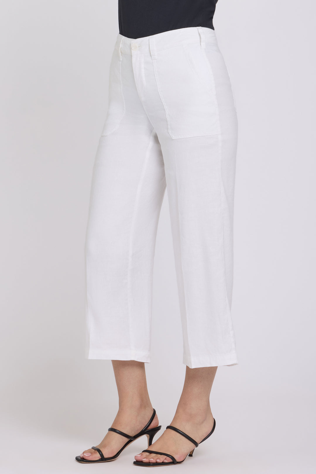 Wide Leg Cargo Capri Pants in Stretch Linnen | Optic White