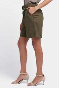 Breezy Bermuda Shorts In Stretch Linen | Bay Leaf | Shorts | NYDJ