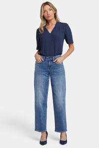 Jemma Barrel Jeans With High Rise | Barcelona Breeze | Denim | NYDJ