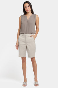 Bermuda Shorts In Stretch Twill | Feather | Shorts | NYDJ