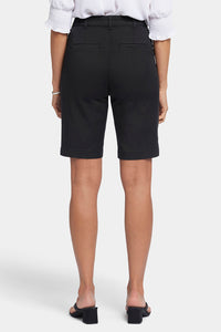 Bermuda Shorts In Stretch Twill | Black | Shorts | NYDJ