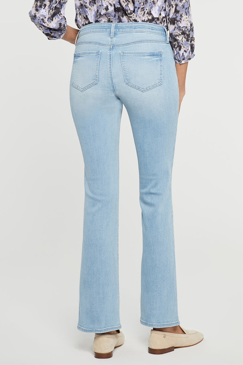 Barbara Bootcut Jeans Light Blue Premium Denim (Petite) | Northstar | Denim | NYDJ