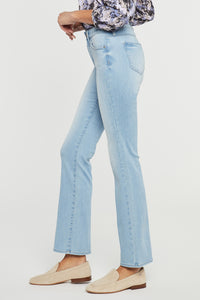 Barbara Bootcut Jeans Light Blue Premium Denim (Petite) | Northstar | Denim | NYDJ