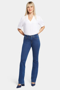 Barbara Bootcut Jeans Medium Blue Premium Denim (Petite) | Quinn | Denim | NYDJ