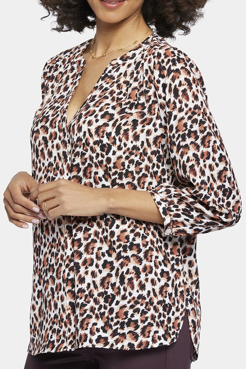 Pintuck Blouse Animal Print | Evita | Blouse | NYDJ