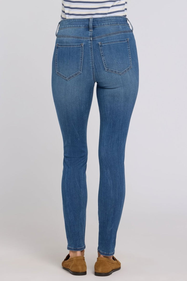 Ami Skinny Jeans In Sure Stretch® Denim | Wild River | Denim | NYDJ