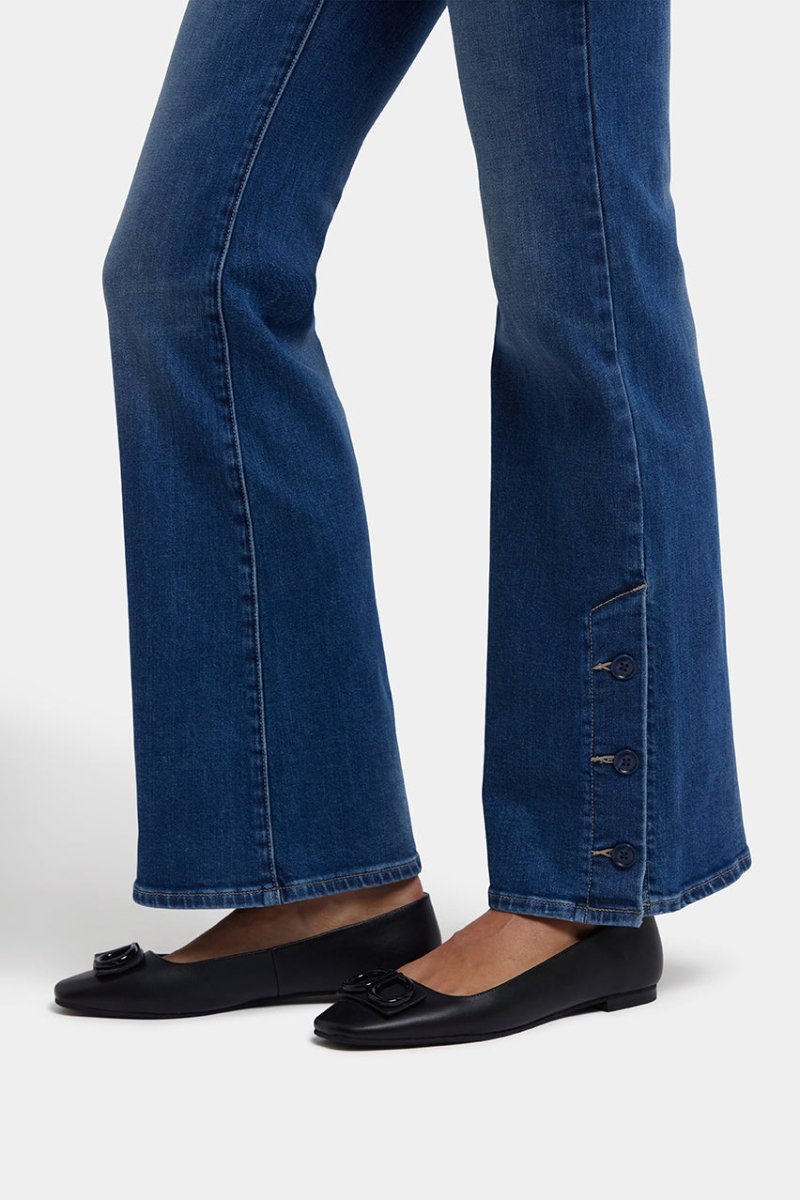 Ava Flared Jeans | Lake Notre-Dame | Denim | NYDJ