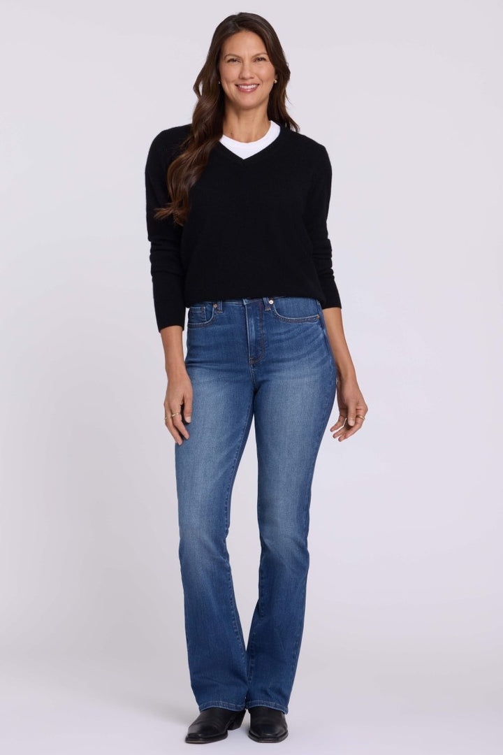 Barbara Bootcut Jeans In Sure Stretch® Denim | Elm - NYDJ