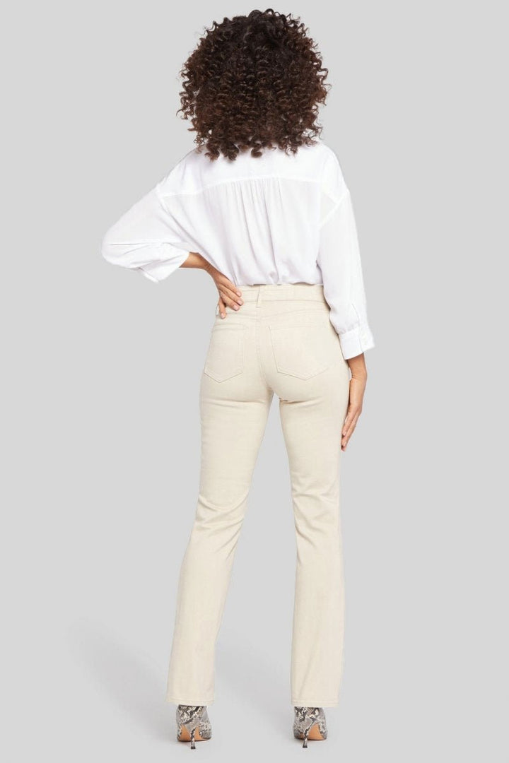 Marilyn Straight Jeans | Feather | Pants | NYDJ