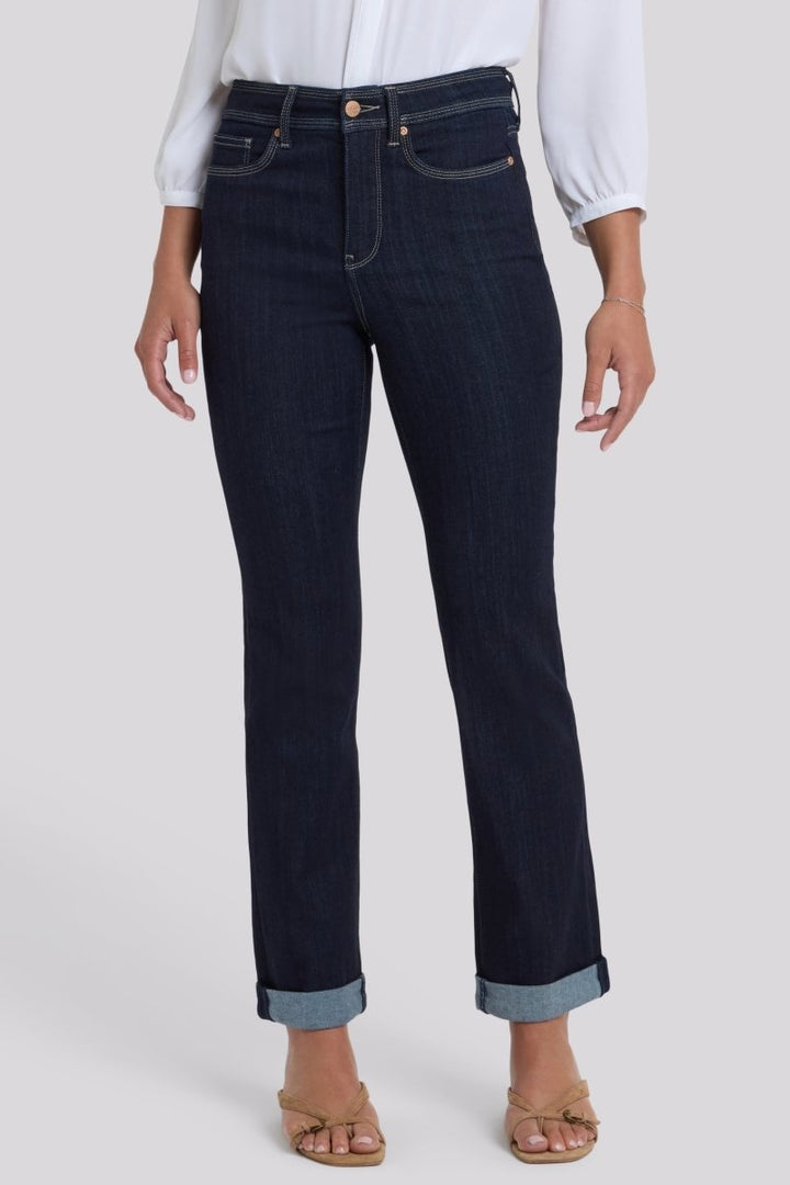 Marilyn Straight Jeans In Sure Stretch® Denim With High Rise | Morningtides | Denim | NYDJ