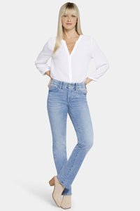 Marilyn Straight Jeans Light Blue Waist-Match™ Denim | Quinta | Pants | NYDJ