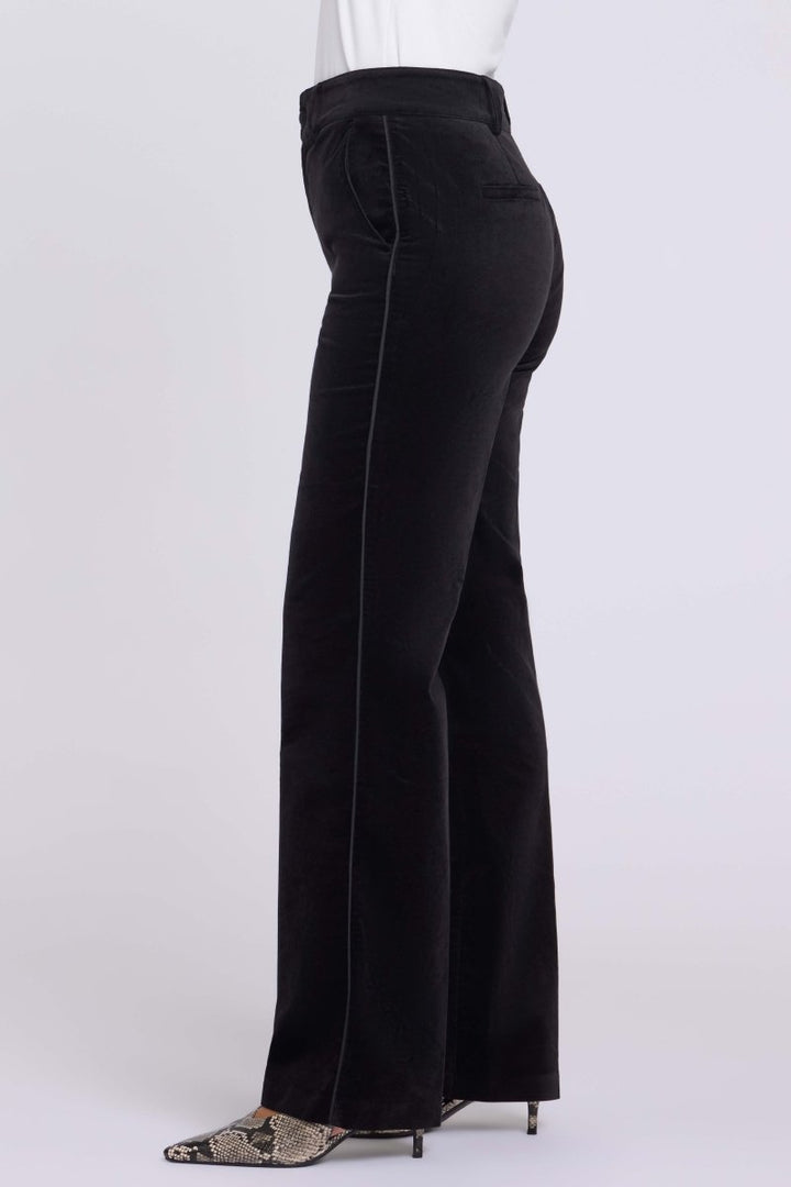 Straight Trouser Pants in Velveteen | Black - NYDJ