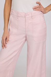 Wide Leg Cargo Capri Pants In Stretch Linen | Light Lilac - NYDJ