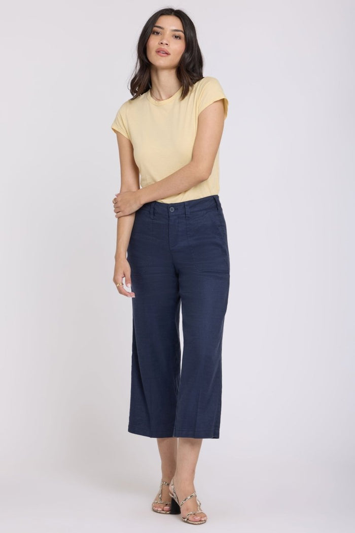 Wide Leg Cargo Capri Pants In Stretch Linen | Oxford Navy - NYDJ