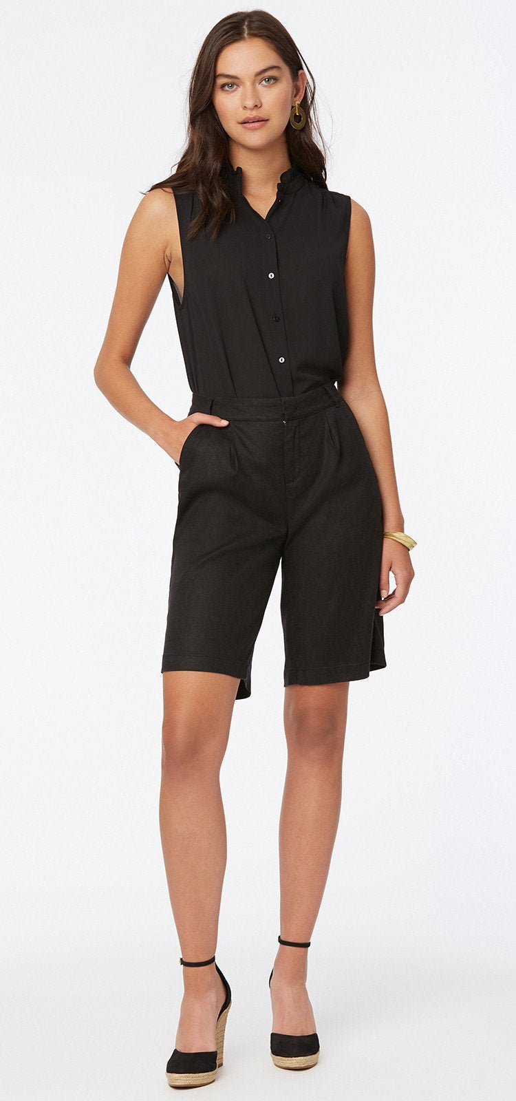 Relaxed Bermuda Short Black Stretch Linen | Black | Shorts | NYDJ