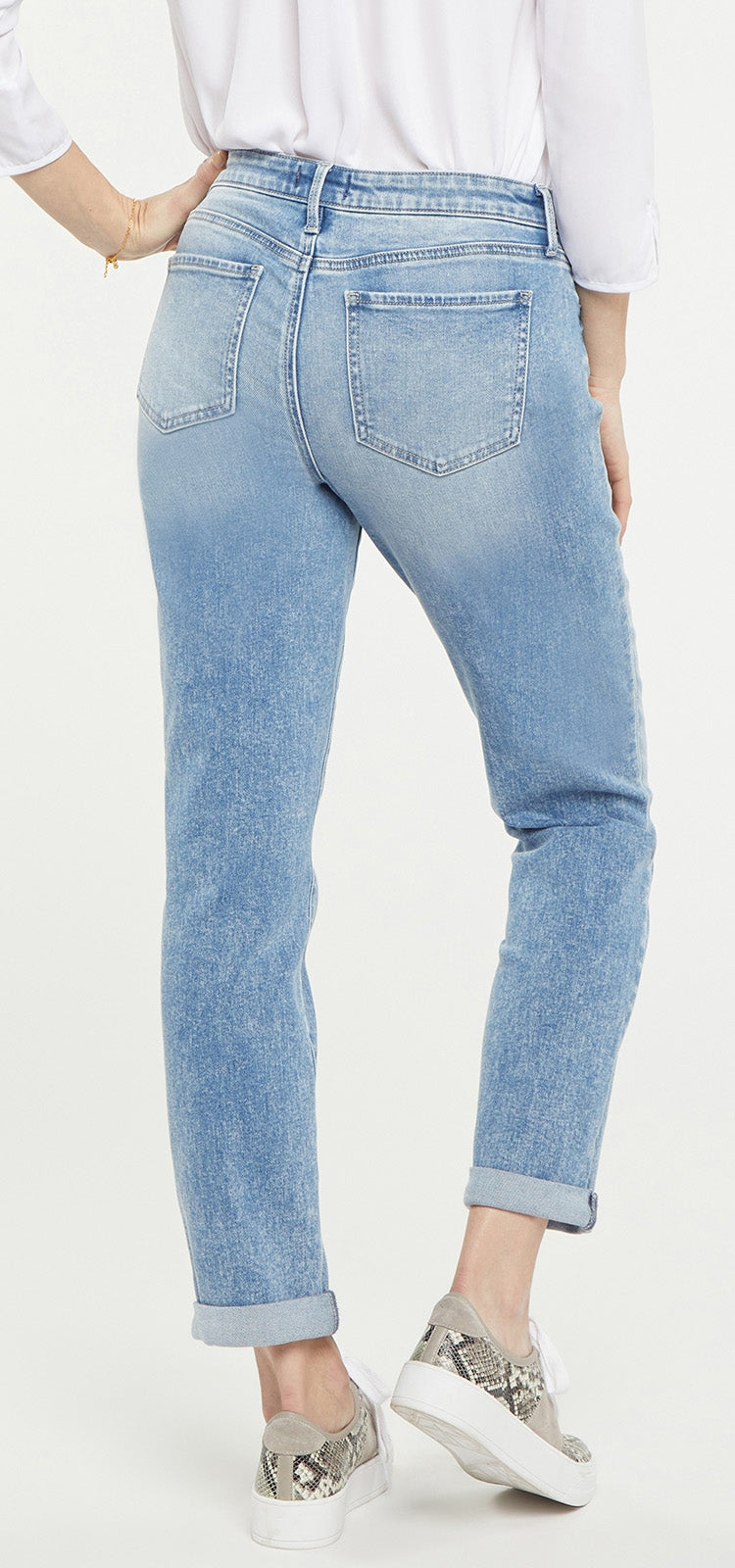 Margot Girlfriend Jeans Light Blue Premium Denim (Petite) | Quinta | Denim | NYDJ